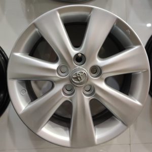 Allowy Rim 15 inches Toyota